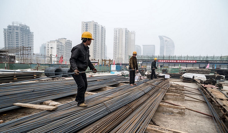 construction workers by ding zhou